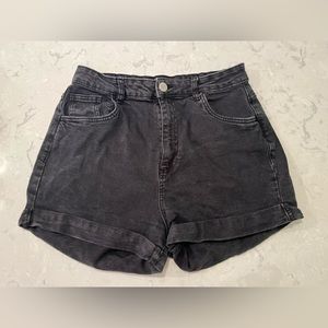 Black demon shorts | Cotton on